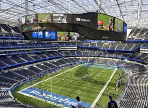 张昱杰闪耀,深圳队,迎来新赛季,完场比分,体育比赛结果,赛事比分数据,比赛结果查询,体育赛事信息